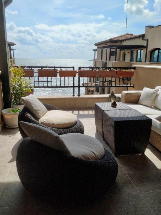 Апарт отель Oazis Vip Club Солнечный берег Экстерьер фото