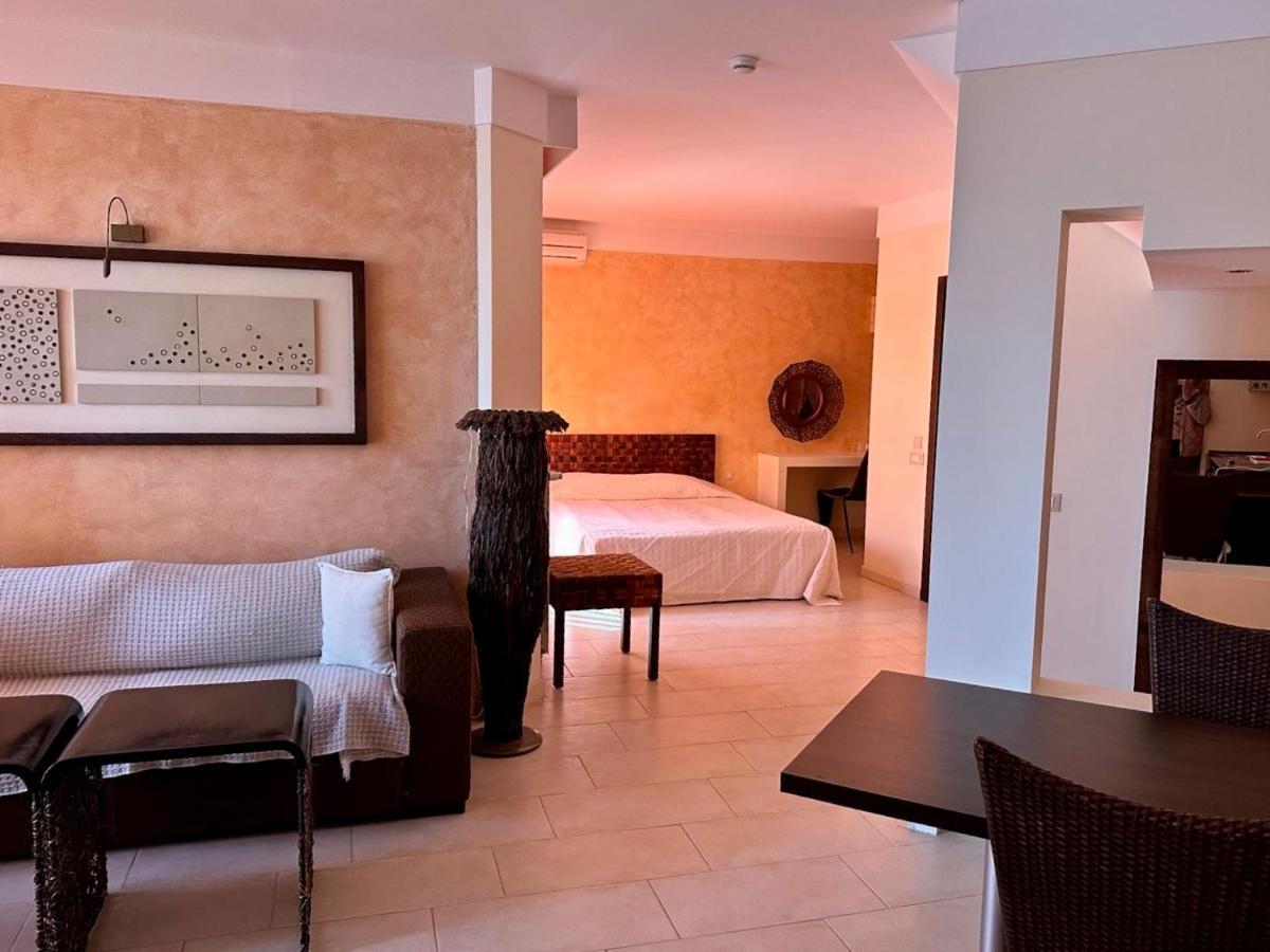 Апарт отель Oazis Vip Club Солнечный берег Экстерьер фото